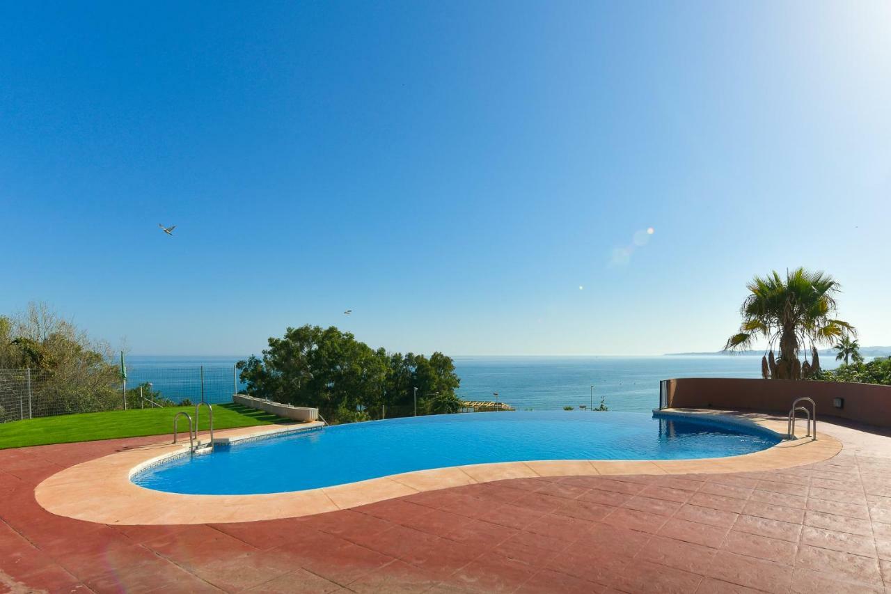 Bluebenalmadena 200Meters From The Beach With Jacuzzi And Rooftop Terrace (Adults Only) Eksteriør billede
