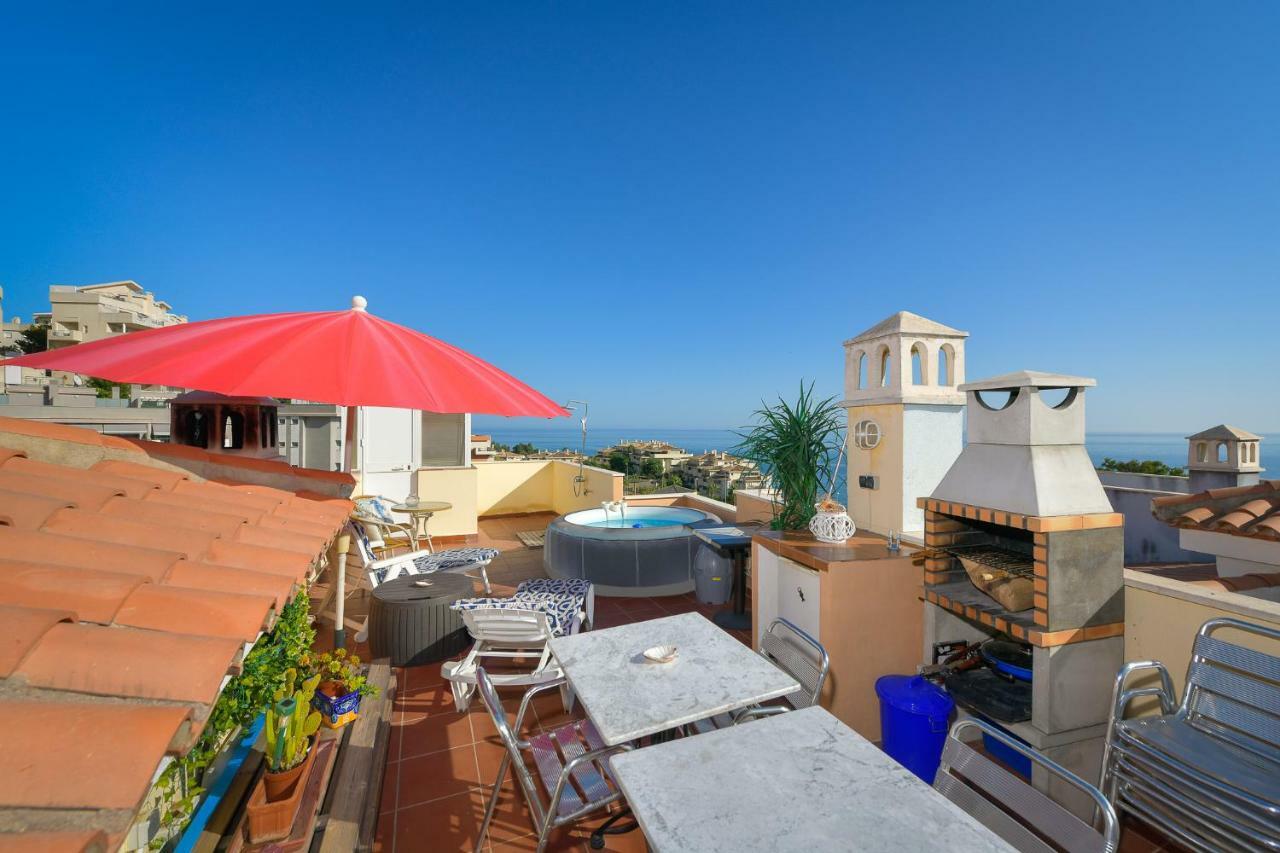Bluebenalmadena 200Meters From The Beach With Jacuzzi And Rooftop Terrace (Adults Only) Eksteriør billede